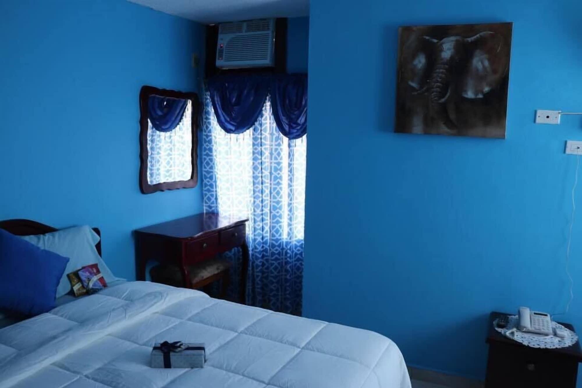 Covadonga Hotel Panama City