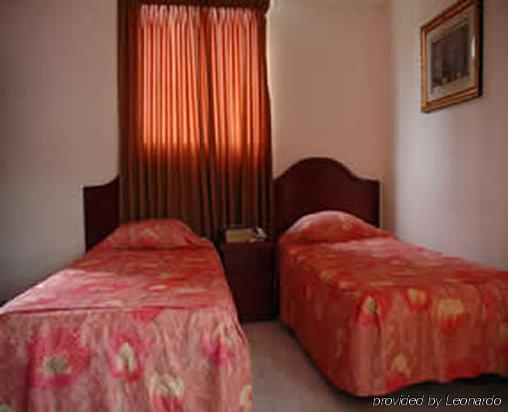 Covadonga Hotel 2*